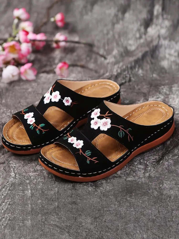 Embroider Flowers Leather Sandals