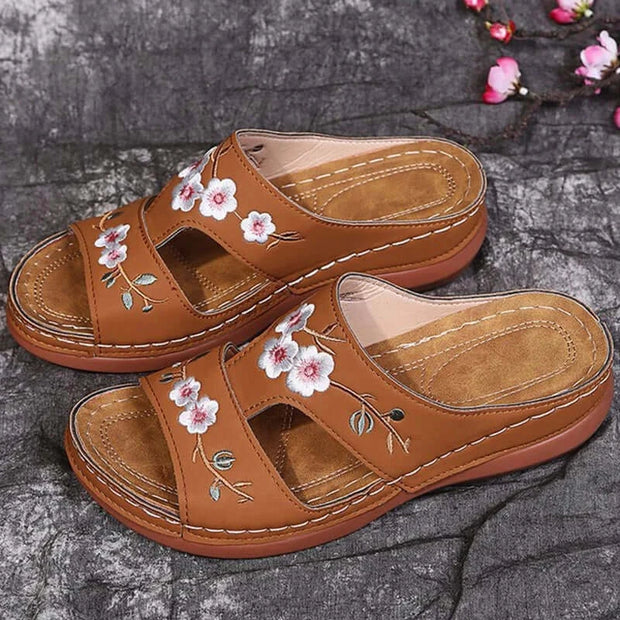 Embroider Flowers Leather Sandals